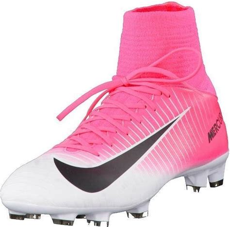 voetbalschoenen nike maat 30|Nike roze voetbalschoenen.